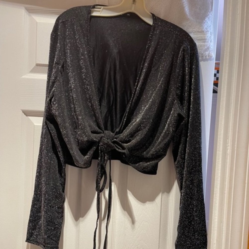 Beautiful dark black and silver jacket/cover-up......great for holiday dress